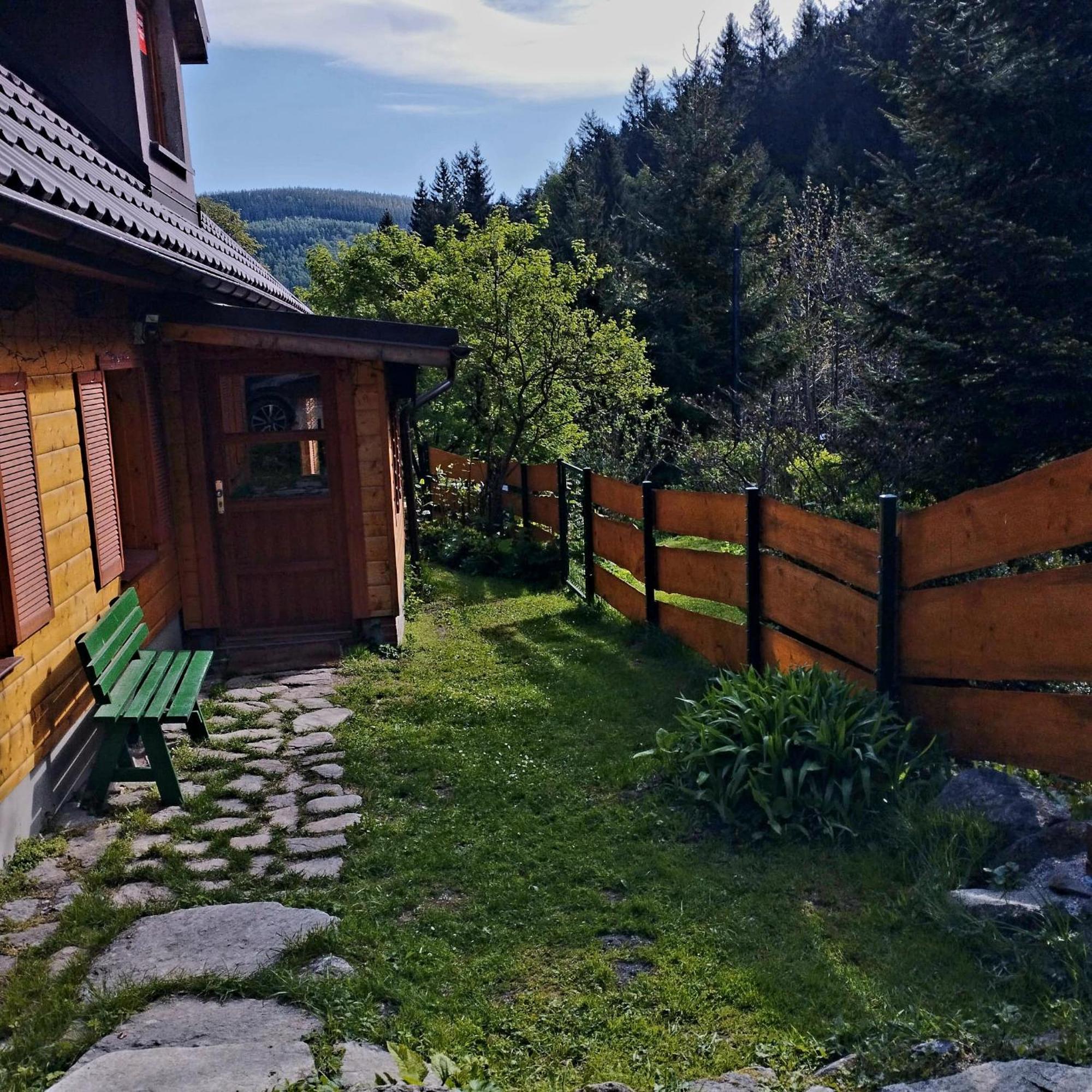 Dom Caloroczny Jozefinka W Karkonoszach Villa Kowary Exterior photo